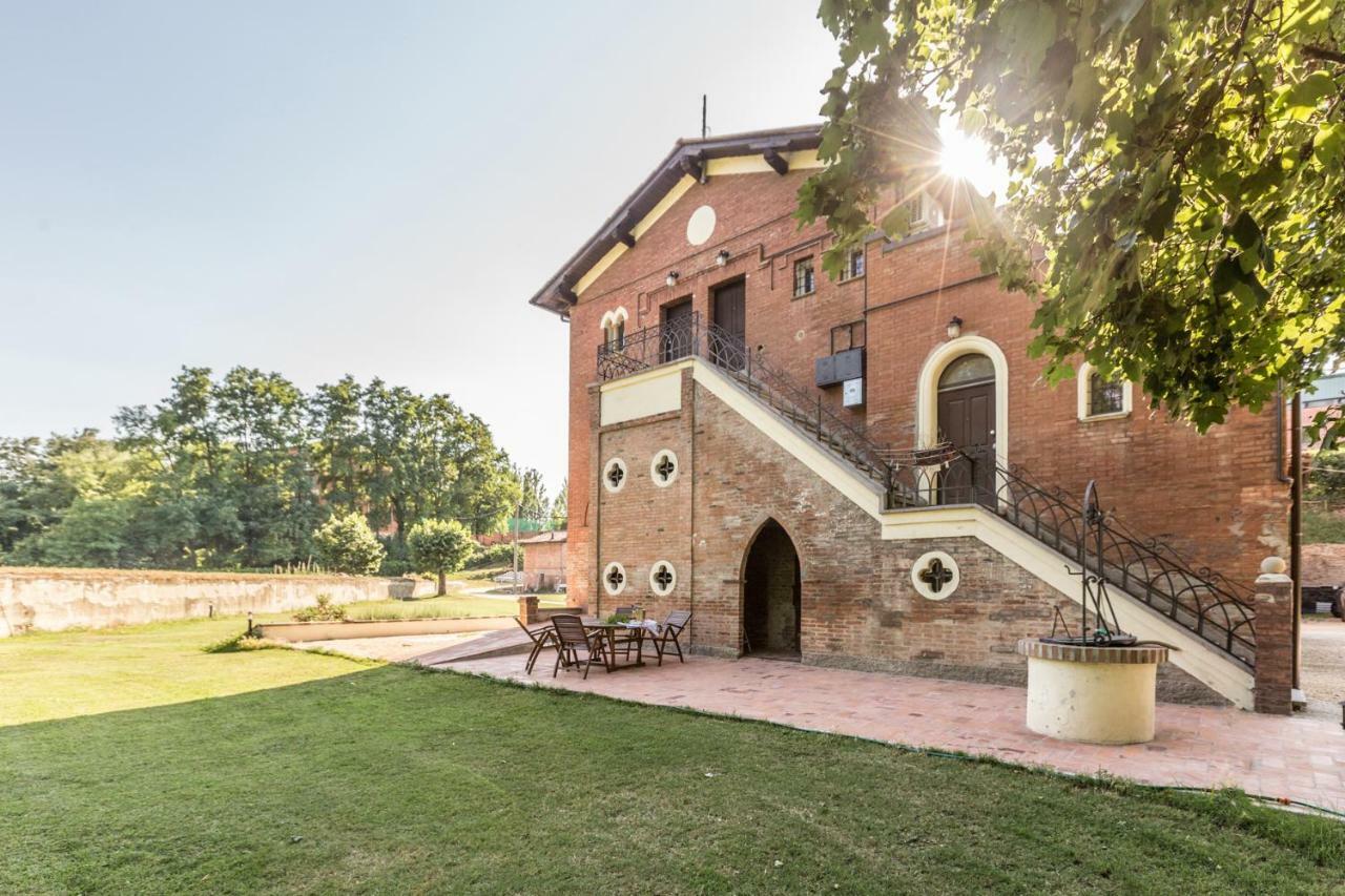 Borgo Sartoni Case Vacanze Appartamenti In Affitto Болонья Екстер'єр фото