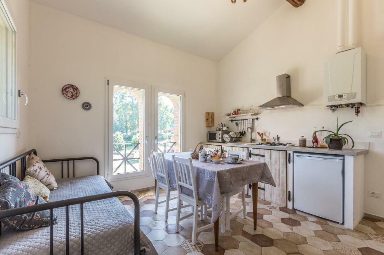 Borgo Sartoni Case Vacanze Appartamenti In Affitto Болонья Екстер'єр фото